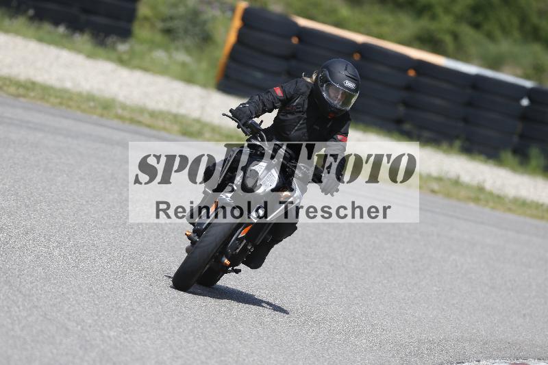 Archiv-2025/09 22.04.2025 Cornu Master School ADR/gruen-vert/25